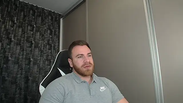 Snapshot of Thori92 chatting on March 13, 2025, 5:28 pm Thori92 online show from March 13, 2025, 5:28 pm