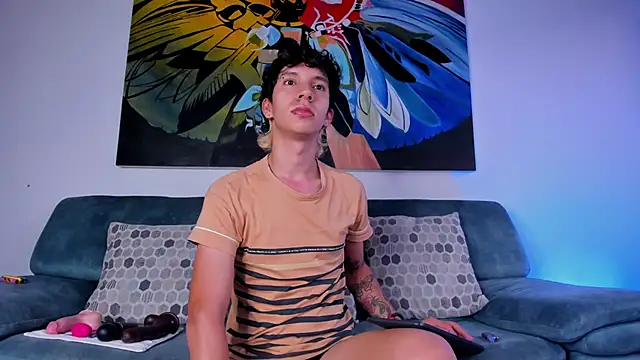 JacoboSwam online show from December 5, 2024, 10:01 pm