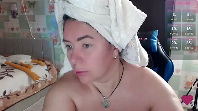 Snapshot of Korolek12 chatting on February 19, 2026, 5:14 am Korolek12 online show from February 19, 2026, 5:14 am