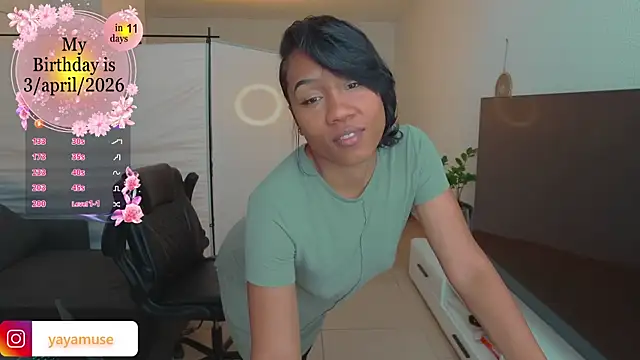 Therainqueen online show from March 24, 2026, 9:36 am