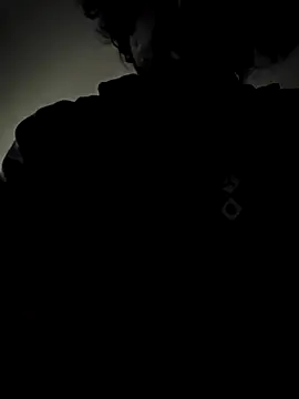 Snapshot of IoAndrea chatting on February 4, 2026, 11:09 pm IoAndrea online show from February 4, 2026, 11:09 pm