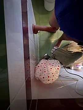 Snapshot of IoAndrea chatting on February 10, 2026, 6:01 pm IoAndrea online show from February 10, 2026, 6:01 pm