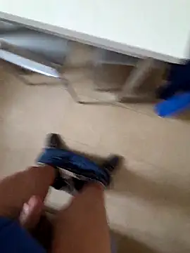 Snapshot of IoAndrea chatting on March 5, 2026, 12:34 pm IoAndrea online show from March 5, 2026, 12:34 pm