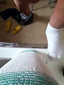 Snapshot of IoAndrea chatting on March 6, 2026, 2:13 pm IoAndrea online show from March 6, 2026, 2:13 pm