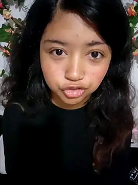 Snapshot of Peach_Girll chatting on October 16, 2025, 11:11 am Peach Girll online show from October 16, 2025, 11:11 am