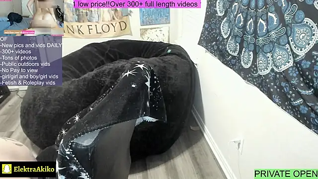 Snapshot of ElektraExotic chatting on September 18, 2025, 8:05 am ElektraExotic online show from September 18, 2025, 8:05 am