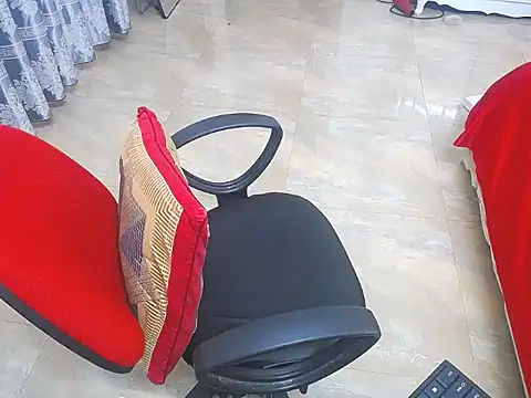 Snapshot of Makemypussysquirt-tsunami chatting on September 19, 2025, 7:43 am Makemypussysquirt-tsunami online show from September 19, 2025, 7:43 am