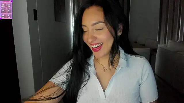 Snapshot of AnushaKumari chatting on March 4, 2026, 2:01 pm AnushaKumari online show from March 4, 2026, 2:01 pm