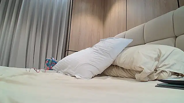 martha mature online show from January 12, 2026, 3:34 am