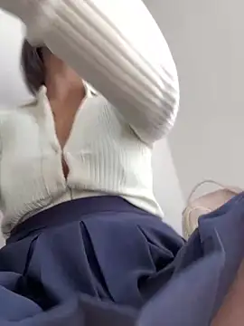 Snapshot of sammbunny chatting on December 12, 2024, 3:05 pm sammbunny online show from December 12, 2024, 3:05 pm