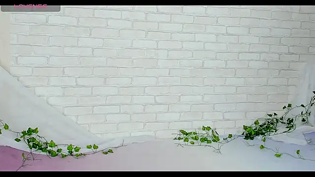 LinaKenny online show from March 30, 2026, 6:31 pm