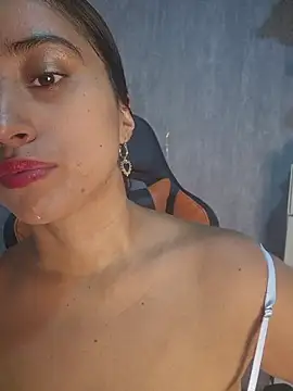 Valentinne z online show from October 25, 2025, 1:13 am