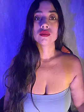 Valentinne z online show from February 13, 2026, 11:28 am