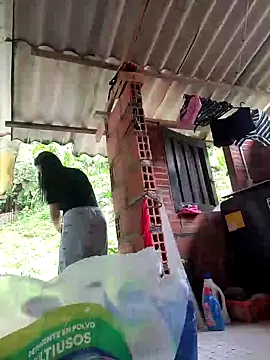 Snapshot of Hannah-grace chatting on January 5, 2025, 2:30 pm Hannah-grace online show from January 5, 2025, 2:30 pm