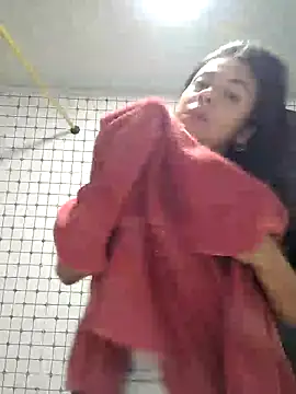 Snapshot of Hannah-grace chatting on January 15, 2025, 11:32 am Hannah-grace online show from January 15, 2025, 11:32 am