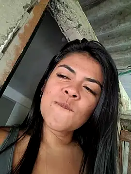 Snapshot of Hannah-grace chatting on January 26, 2025, 1:58 pm Hannah-grace online show from January 26, 2025, 1:58 pm