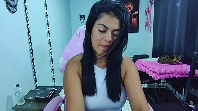 Snapshot of Hannah-grace chatting on March 1, 2025, 2:04 am Hannah-grace online show from March 1, 2025, 2:04 am