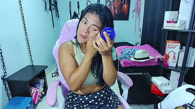 Snapshot of Hannah-grace chatting on March 15, 2025, 10:46 am Hannah-grace online show from March 15, 2025, 10:46 am