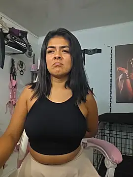 Snapshot of Hannah-grace chatting on October 8, 2025, 7:22 pm Hannah-grace online show from October 8, 2025, 7:22 pm