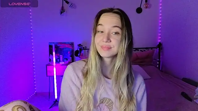 SexyCocobutt online show from October 24, 2025, 7:38 am