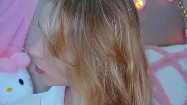 Snapshot of GentleRossi chatting on January 21, 2025, 3:21 pm GentleRossi online show from January 21, 2025, 3:21 pm