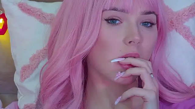 Snapshot of GentleRossi chatting on February 10, 2025, 7:17 pm GentleRossi online show from February 10, 2025, 7:17 pm