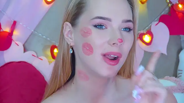 Snapshot of GentleRossi chatting on February 14, 2025, 7:23 pm GentleRossi online show from February 14, 2025, 7:23 pm