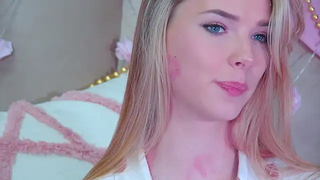 Snapshot of GentleRossi chatting on March 16, 2025, 12:23 am GentleRossi online show from March 16, 2025, 12:23 am