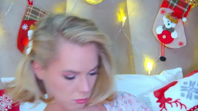 Snapshot of GentleRossi chatting on December 19, 2025, 1:07 pm GentleRossi online show from December 19, 2025, 1:07 pm