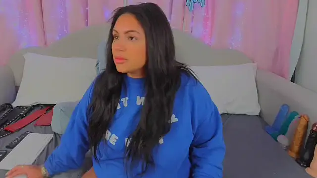 MeghanXO online show from February 20, 2025, 2:46 pm