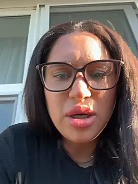 MeghanXO online show from October 14, 2025, 1:12 pm