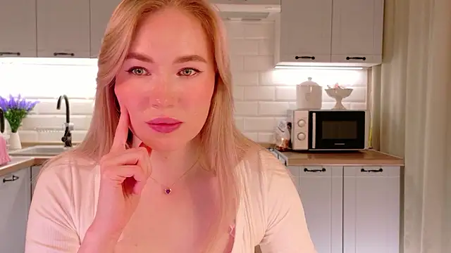 Veronika Mitchel online show from February 19, 2026, 4:14 pm