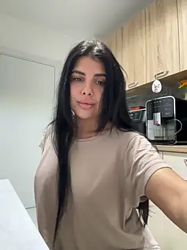 Scarlett-Dream online show from May 15, 2026, 5:36 am