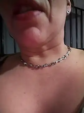 Myrnasexxx online show from December 23, 2025, 2:53 am