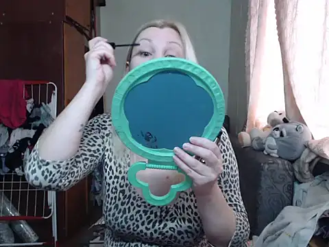 Snapshot of BustyBlond chatting on January 30, 2025, 5:52 am BustyBlond online show from January 30, 2025, 5:52 am