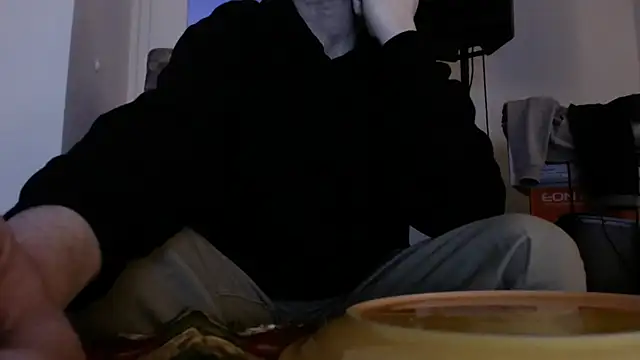 Snapshot of Cordt27 chatting on November 30, 2025, 5:17 pm Cordt27 online show from November 30, 2025, 5:17 pm