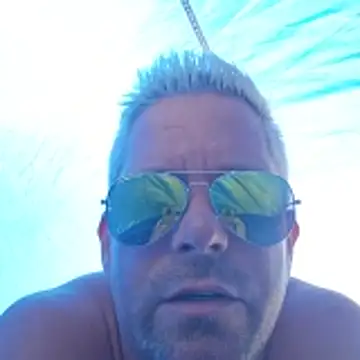 Snapshot of Trucker_Hunter chatting on January 19, 2026, 1:37 pm Trucker Hunter online show from January 19, 2026, 1:37 pm