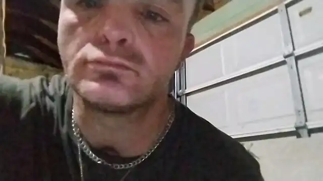 420pussylickr online show from October 7, 2025, 8:22 am