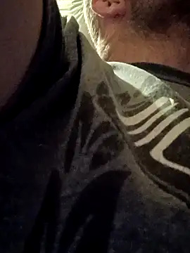 420pussylickr online show from December 4, 2025, 8:01 am