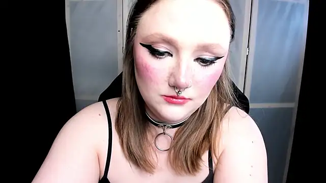 Snapshot of YourDyingBride chatting on November 12, 2025, 6:30 pm YourDyingBride online show from November 12, 2025, 6:30 pm