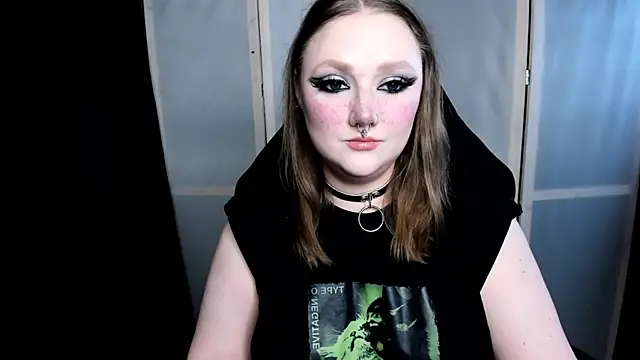 Snapshot of YourDyingBride chatting on November 14, 2025, 9:46 pm YourDyingBride online show from November 14, 2025, 9:46 pm