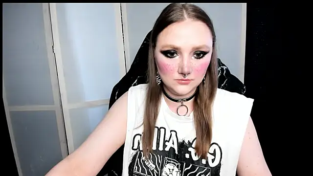 YourDyingBride online show from July 4, 2026, 12:33 pm