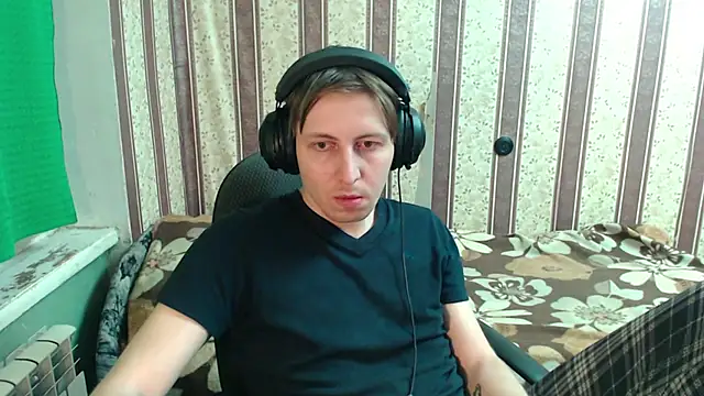 darienlarge online show from November 16, 2025, 5:40 pm