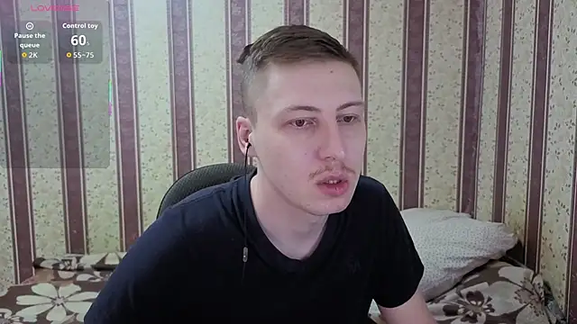 Snapshot of darienlarge chatting on January 11, 2026, 6:51 am darienlarge online show from January 11, 2026, 6:51 am