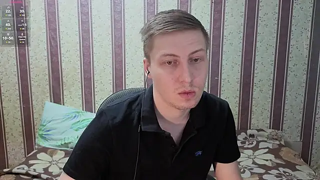 Snapshot of darienlarge chatting on February 12, 2026, 5:13 am darienlarge online show from February 12, 2026, 5:13 am