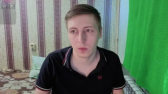 Snapshot of darienlarge chatting on February 18, 2026, 7:59 am darienlarge online show from February 18, 2026, 7:59 am