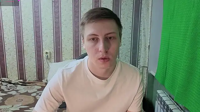 Snapshot of darienlarge chatting on February 24, 2026, 5:16 am darienlarge online show from February 24, 2026, 5:16 am