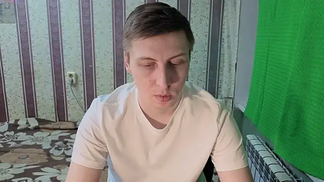 Snapshot of darienlarge chatting on February 24, 2026, 5:22 pm darienlarge online show from February 24, 2026, 5:22 pm