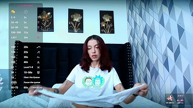 Snapshot of skinnyandcute chatting on February 2, 2025, 7:35 pm skinnyandcute online show from February 2, 2025, 7:35 pm
