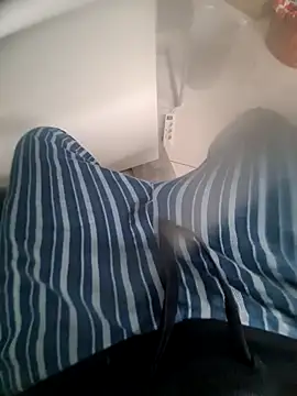 Snapshot of Zauberstab8 chatting on December 17, 2024, 9:28 am Zauberstab8 online show from December 17, 2024, 9:28 am